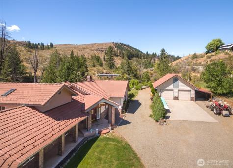 572 W Chewuch Road (Barron Blvd) Winthrop WA 98862