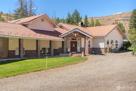 572 W Chewuch Road (Barron Blvd) Winthrop WA 98862
