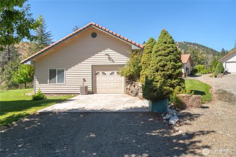 572 W Chewuch Road (Barron Blvd) Winthrop WA 98862