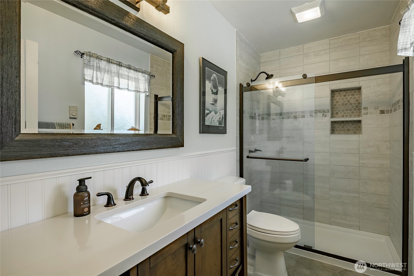 8209 Comox Road Birch Bay WA 98230