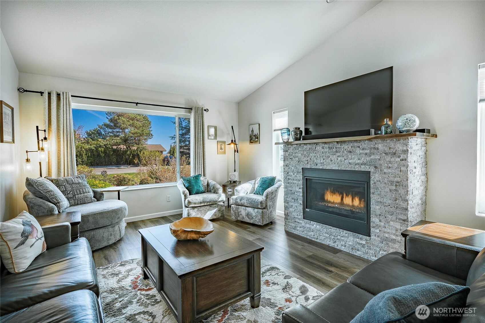 8209 Comox Road Birch Bay WA 98230