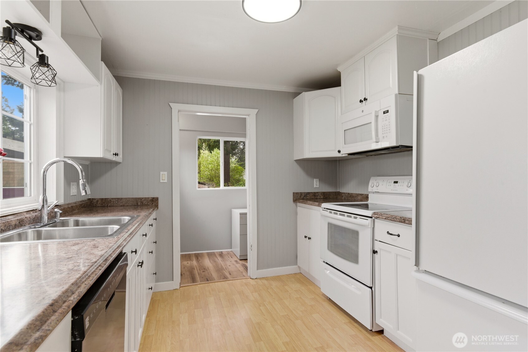 37418 39th Avenue S Auburn WA 98001