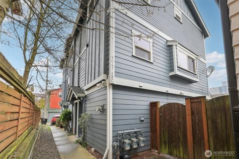 9047 17th Avenue SW Seattle WA 98106