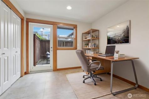 9047 17th Avenue SW Seattle WA 98106