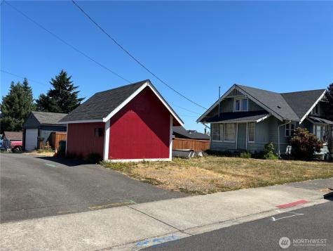 5302 N Shirley Street Ruston WA 98407