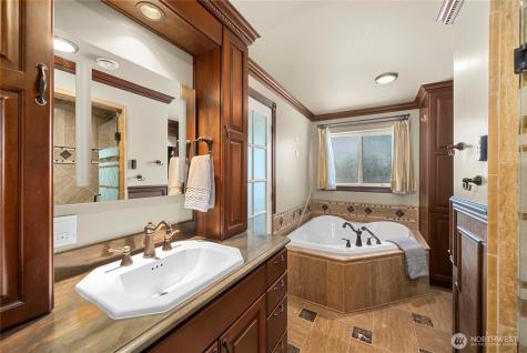 12202 SE 218th Court Kent WA 98031