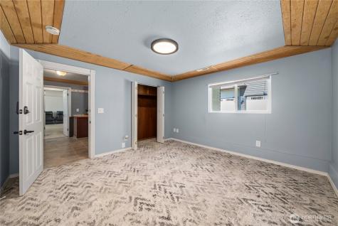 12202 SE 218th Court Kent WA 98031
