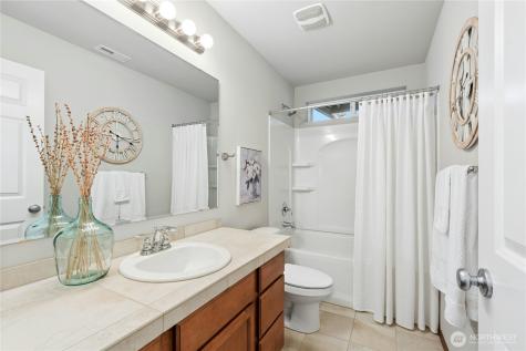 4127 228th Place SE Bothell WA 98021