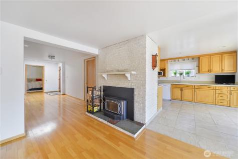 2605 S 304th Street Federal Way WA 98003