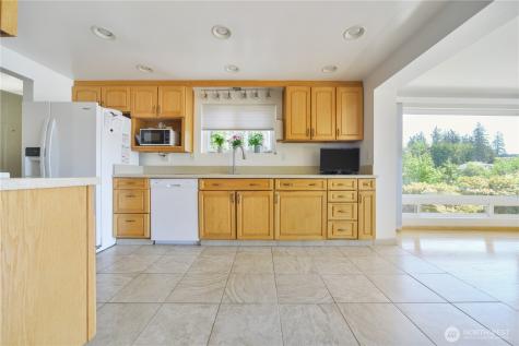 2605 S 304th Street Federal Way WA 98003