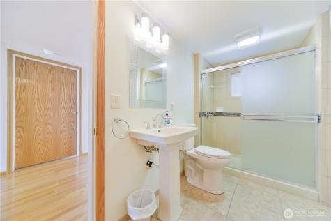 2605 S 304th Street Federal Way WA 98003