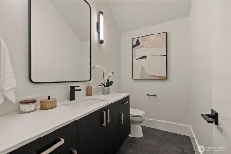 13982 Manzanita Road NE Bainbridge Island WA 98110