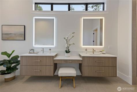 13982 Manzanita Road NE Bainbridge Island WA 98110