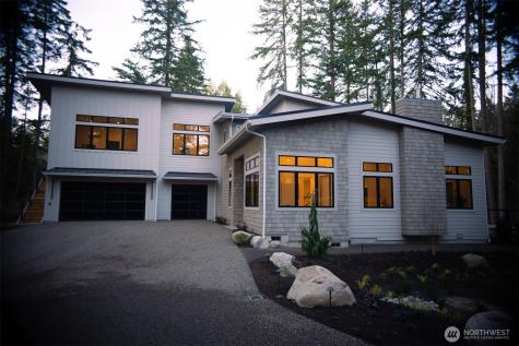 13982 Manzanita Road NE Bainbridge Island WA 98110