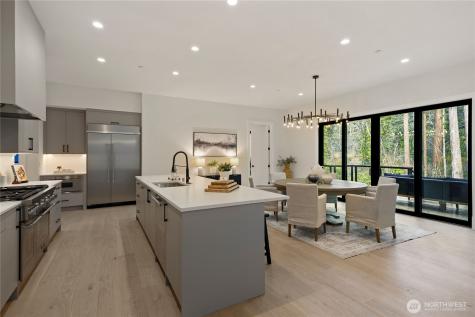 13982 Manzanita Road NE Bainbridge Island WA 98110