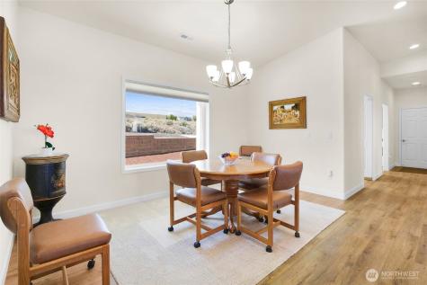 6820 Road 8.8 SE Othello WA 99344
