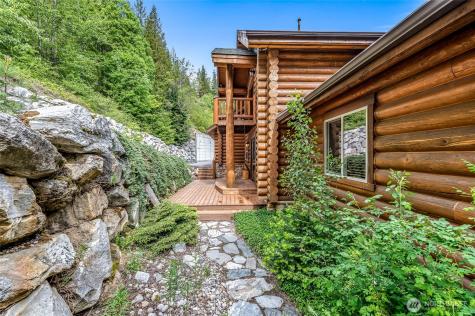 20713 Pelton Place Leavenworth WA 98826