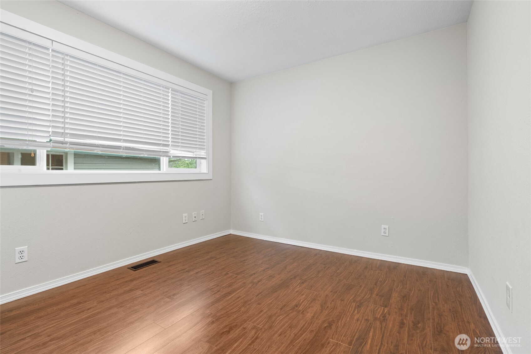918 Maple Street Everett WA 98201
