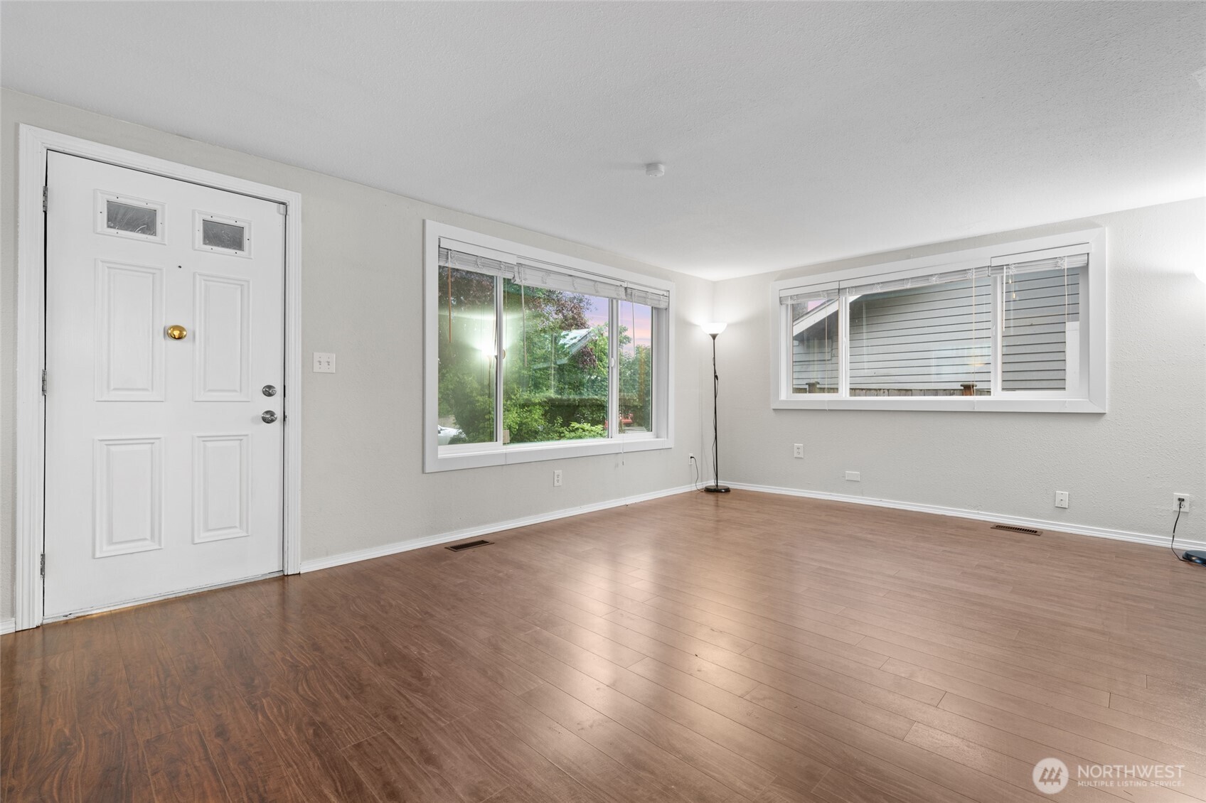 918 Maple Street Everett WA 98201