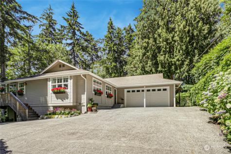 9380 Lovgreen Road East Bainbridge Island WA 98110