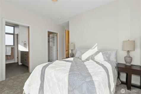 4411 Meridian Avenue N Seattle WA 98103
