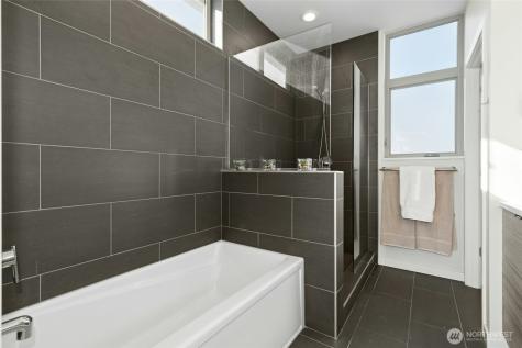 4411 Meridian Avenue N Seattle WA 98103