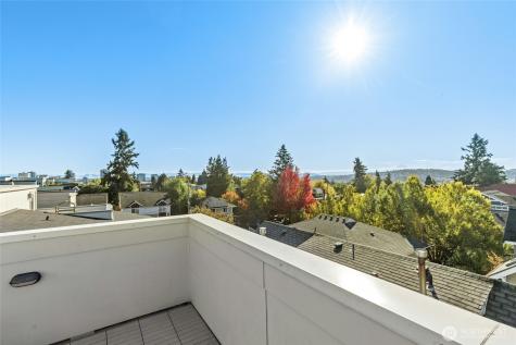 4411 Meridian Avenue N Seattle WA 98103