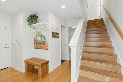 4411 Meridian Avenue N Seattle WA 98103