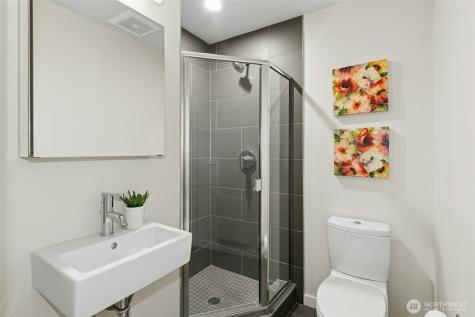 4411 Meridian Avenue N Seattle WA 98103