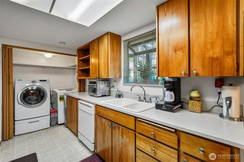 19761 NE 156th Woodinville WA 98077