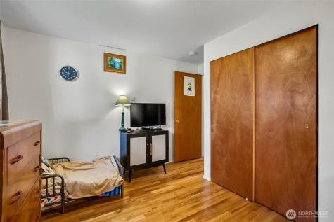 19761 NE 156th Woodinville WA 98077