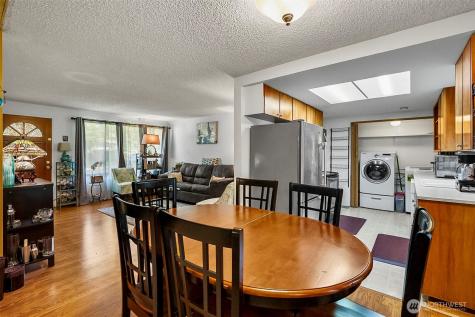 19761 NE 156th Woodinville WA 98077