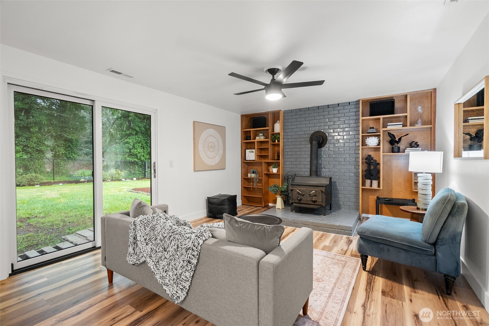 2806 NE Fernwood Court Bremerton WA 98310
