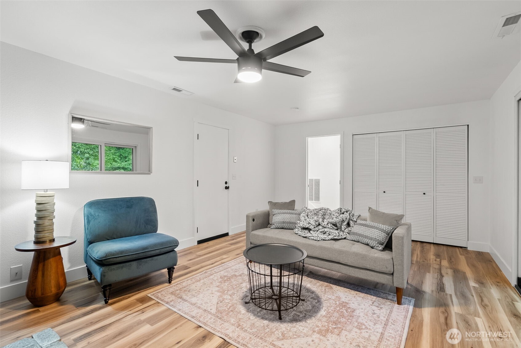 2806 NE Fernwood Court Bremerton WA 98310