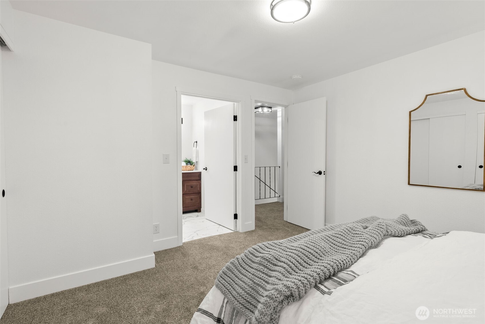 2806 NE Fernwood Court Bremerton WA 98310
