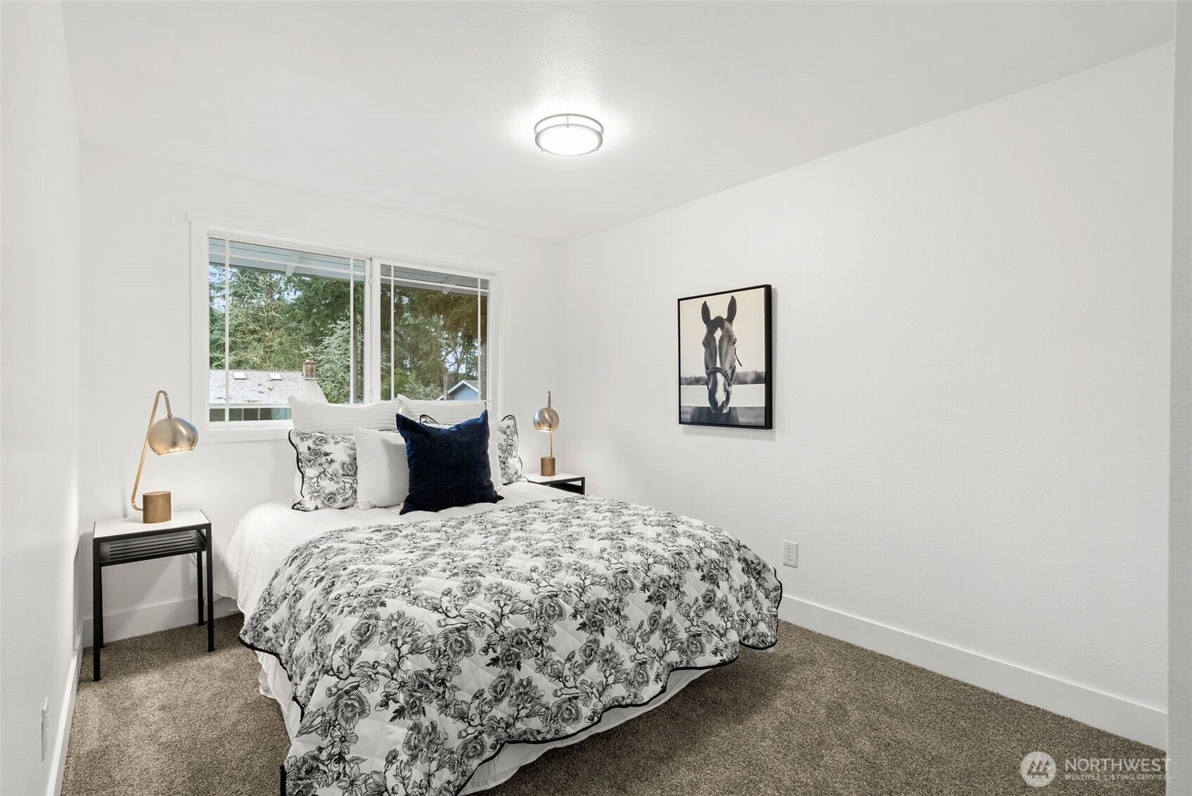 2806 NE Fernwood Court Bremerton WA 98310