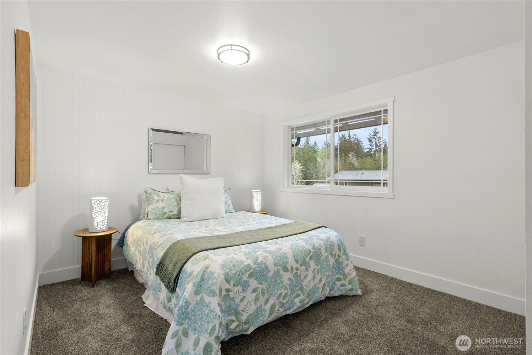 2806 NE Fernwood Court Bremerton WA 98310