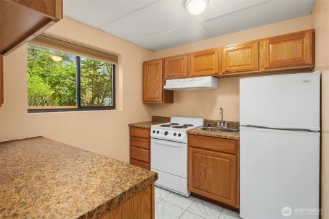 4617 183rd Place SW Lynnwood WA 98037