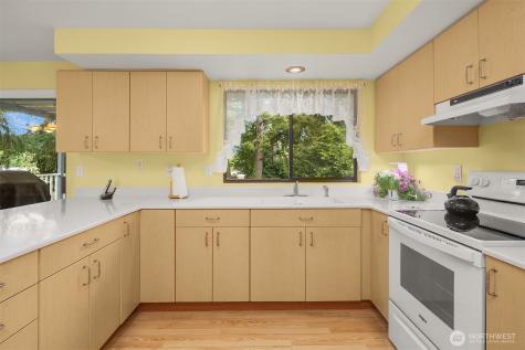 4617 183rd Place SW Lynnwood WA 98037
