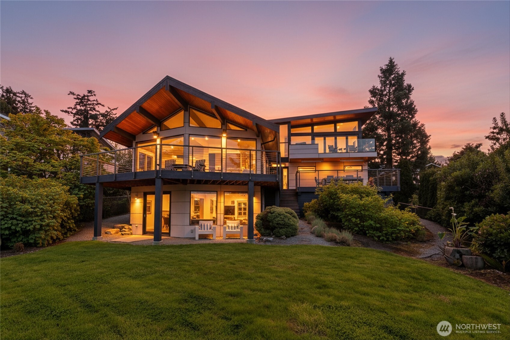 838 Sundown Lane Camano Island WA 98282