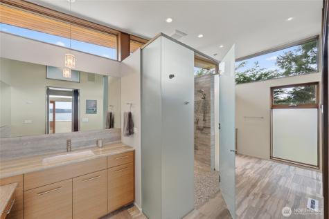 838 Sundown Lane Camano Island WA 98282