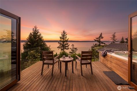 838 Sundown Lane Camano Island WA 98282