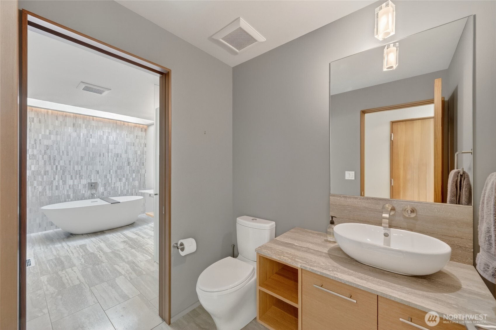 838 Sundown Lane Camano Island WA 98282