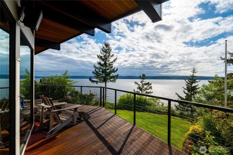 838 Sundown Lane Camano Island WA 98282