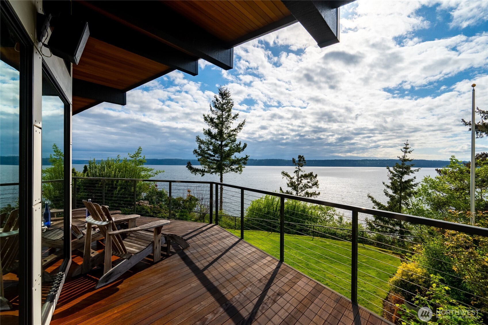 838 Sundown Lane Camano Island WA 98282