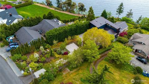 838 Sundown Lane Camano Island WA 98282