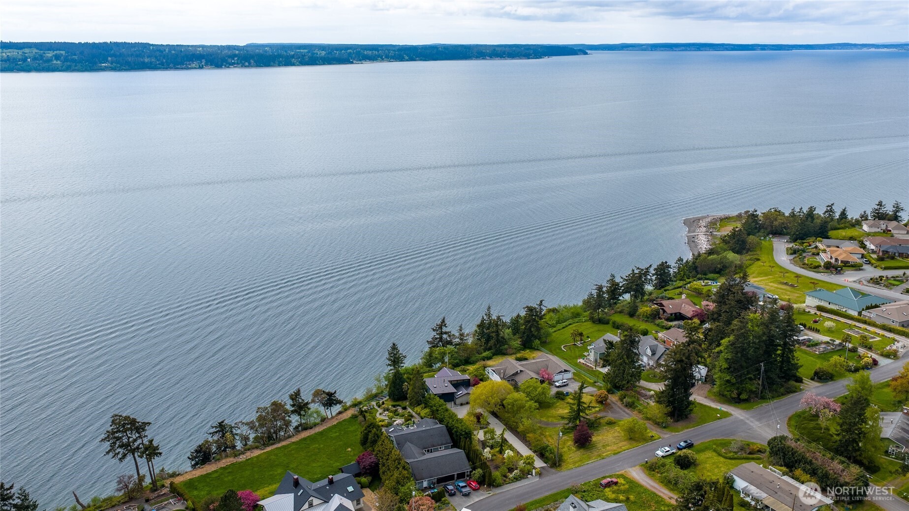 838 Sundown Lane Camano Island WA 98282