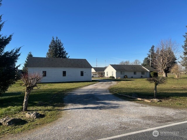 8885 Line Road Lynden WA 98264