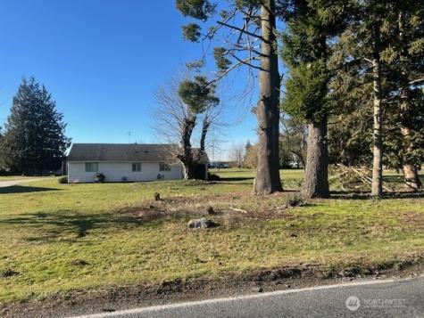 8885 Line Road Lynden WA 98264