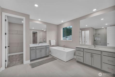 13824 127th Street NE Lake Stevens WA 98258